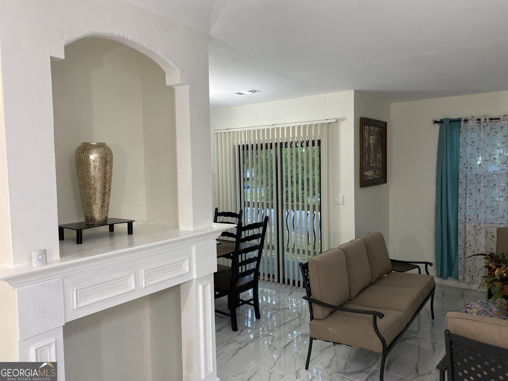 825 Forest Lake Drive S - Photo 9
