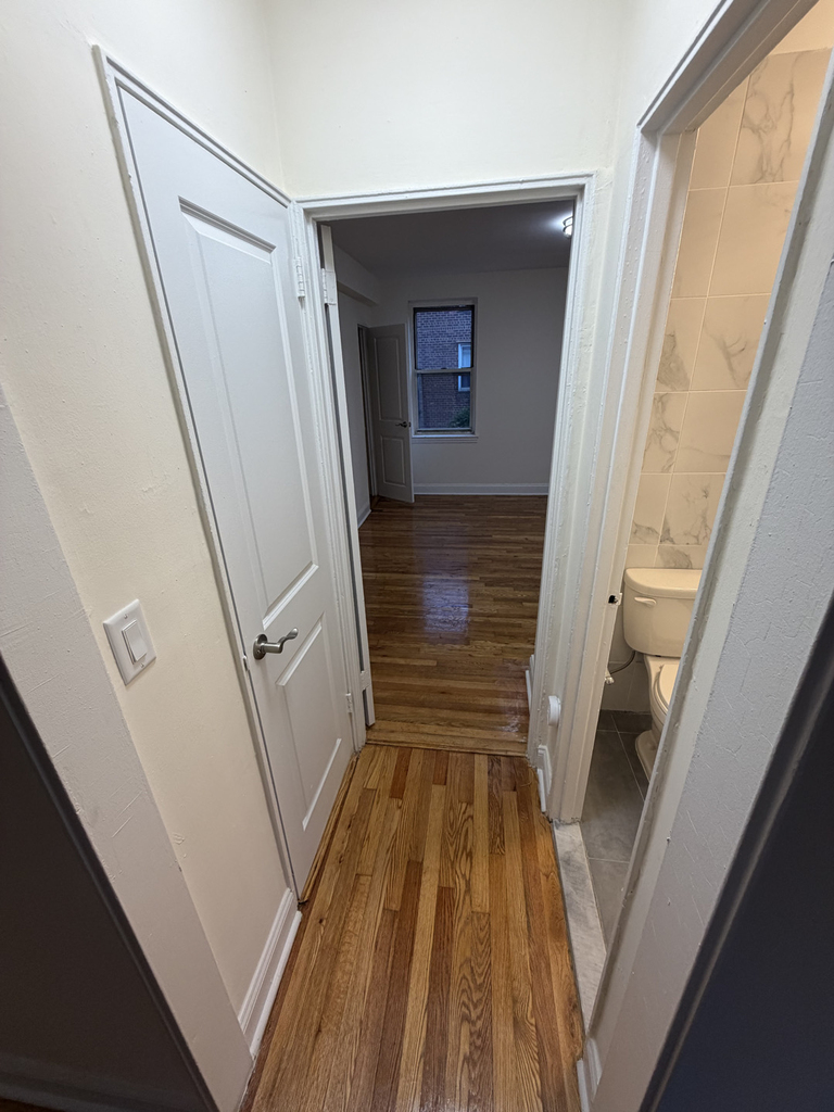 143-23 Barclay Avenue - Photo 7