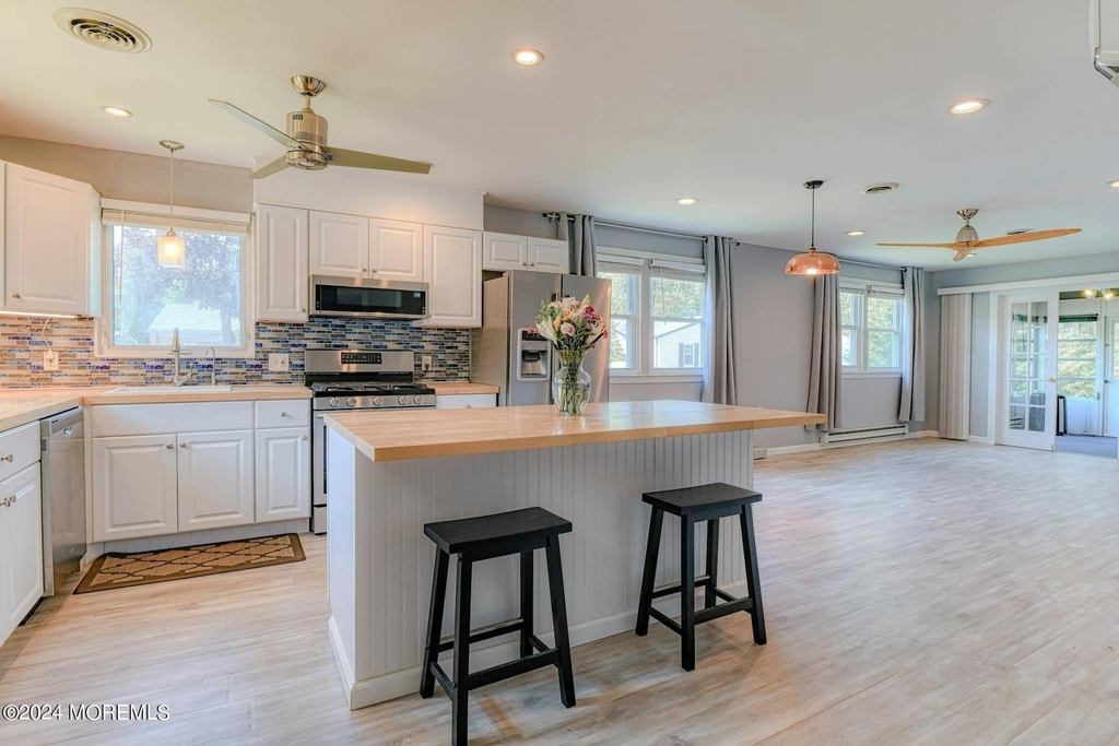 35 Auburn Street - Photo 9