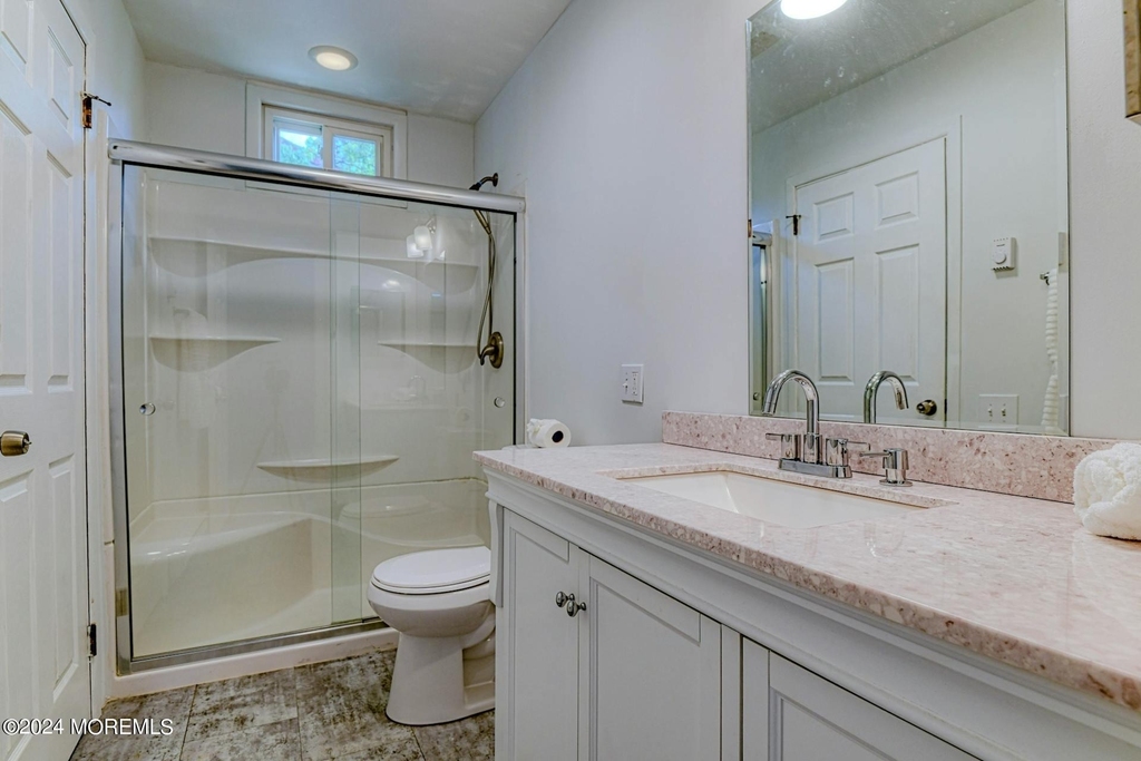 35 Auburn Street - Photo 23