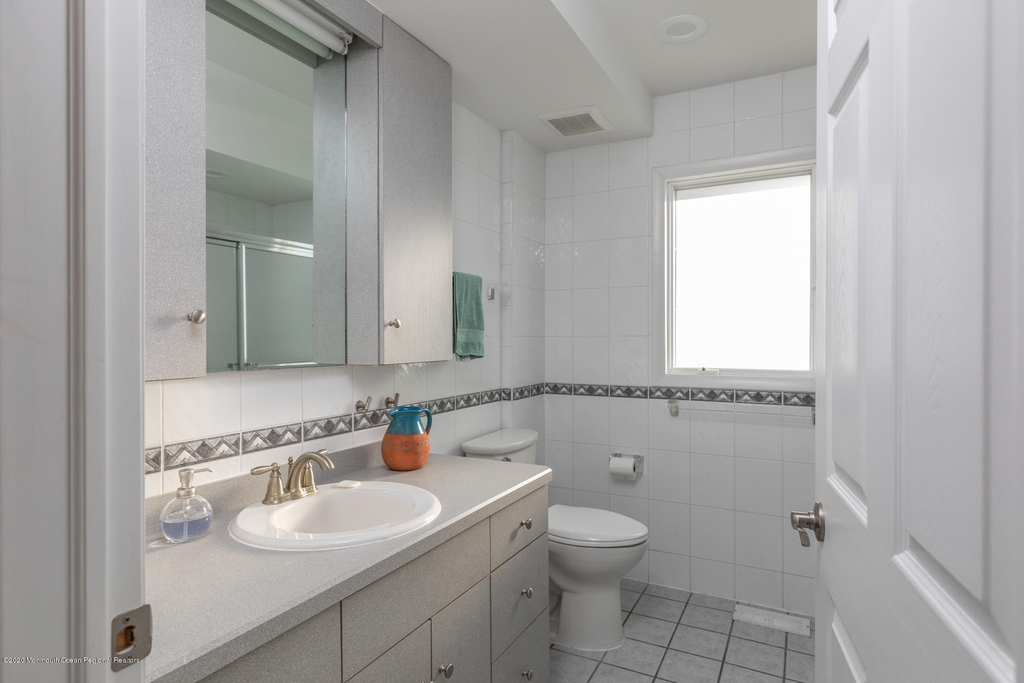 502 Sunset Boulevard - Photo 17