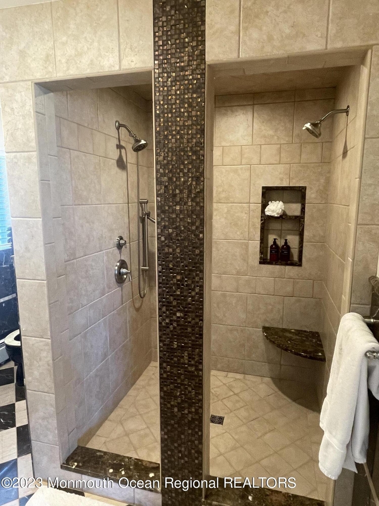 114 7th Avenue - Photo 33