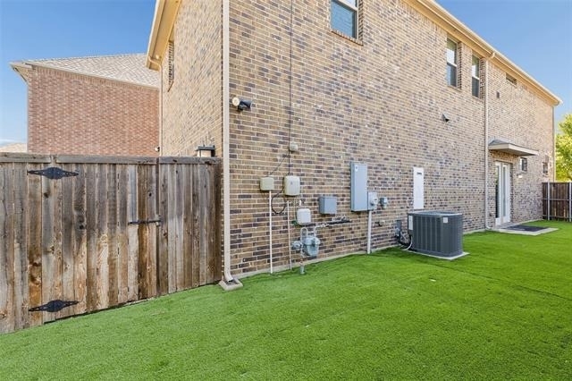 628 Club Drive - Photo 36