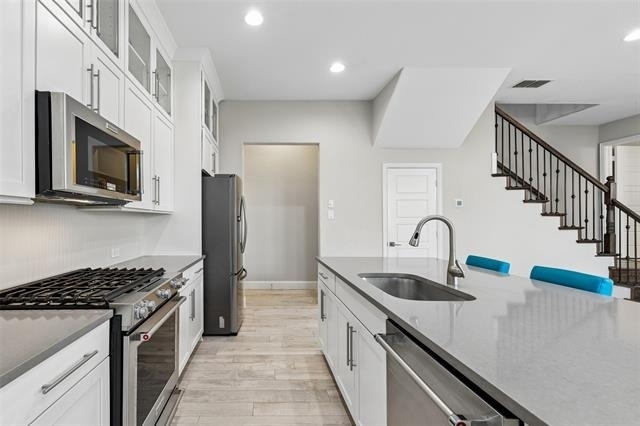 628 Club Drive - Photo 14