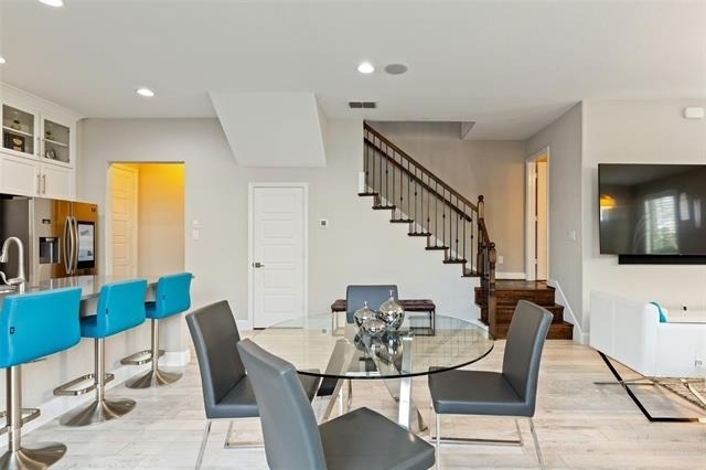 628 Club Drive - Photo 10