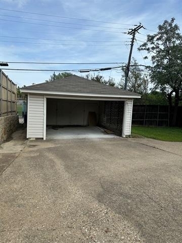6365 Malcolm Drive - Photo 11