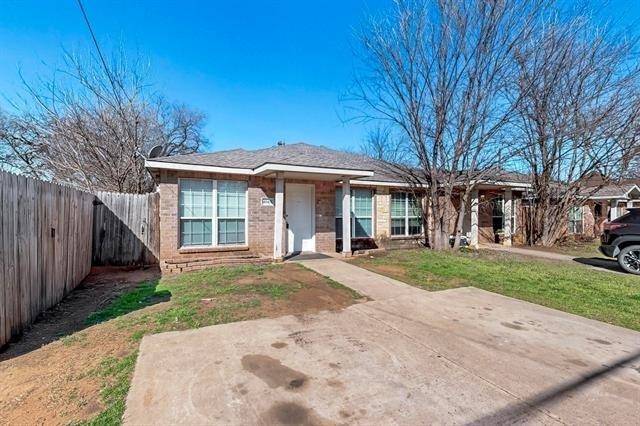 404 Truman Street - Photo 5