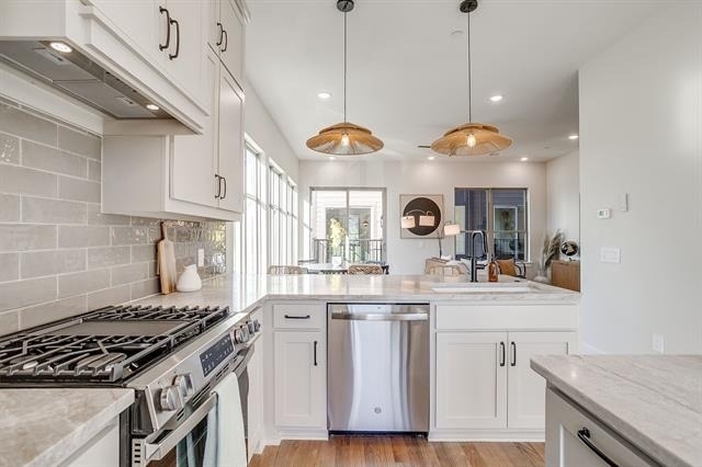 2824 Weisenberger Street - Photo 3