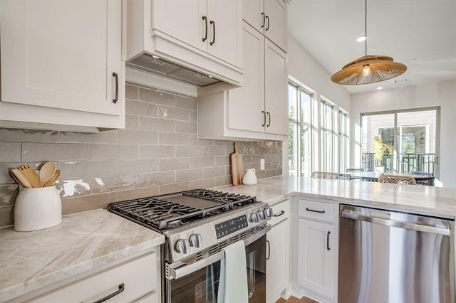 2824 Weisenberger Street - Photo 2