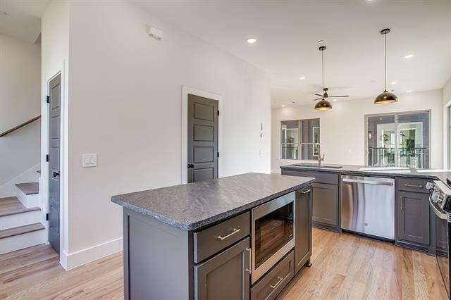 2820 Weisenberger Street - Photo 9