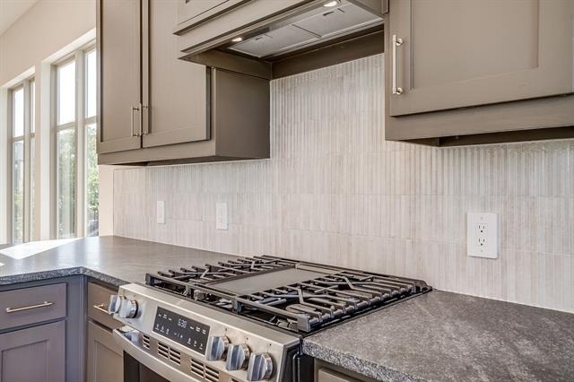 2820 Weisenberger Street - Photo 4