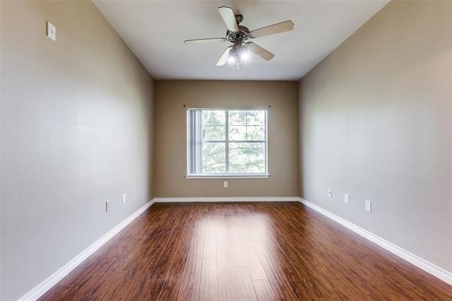 3102 Kings Road - Photo 4