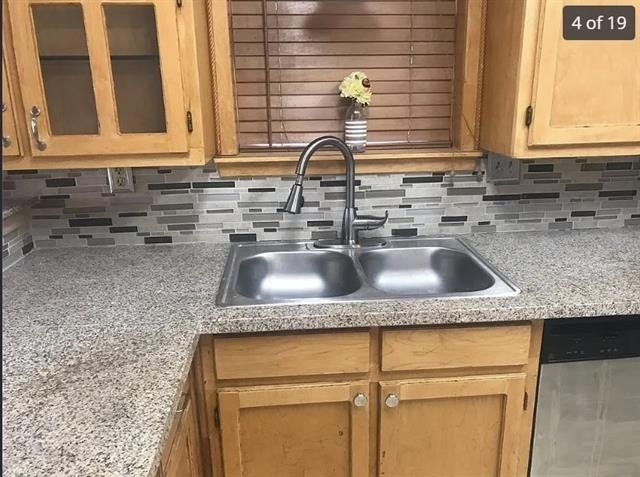 210 Nettletree Street - Photo 3