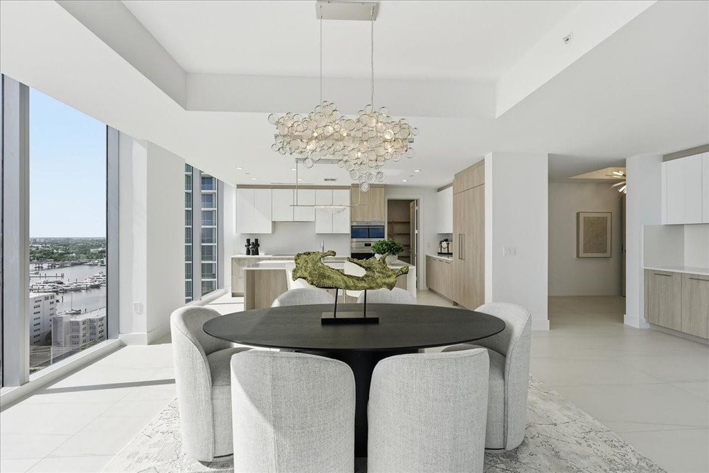 151 N Seabreeze Boulevard - Photo 4