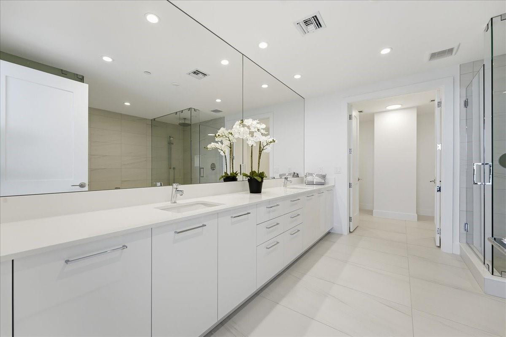 151 N Seabreeze Boulevard - Photo 12