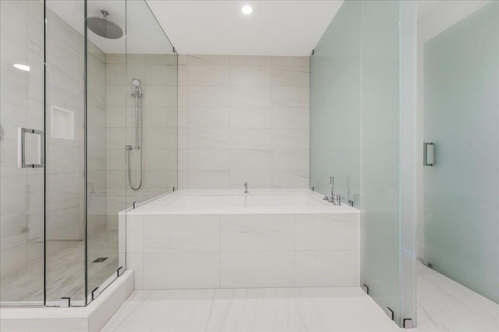 151 N Seabreeze Boulevard - Photo 14
