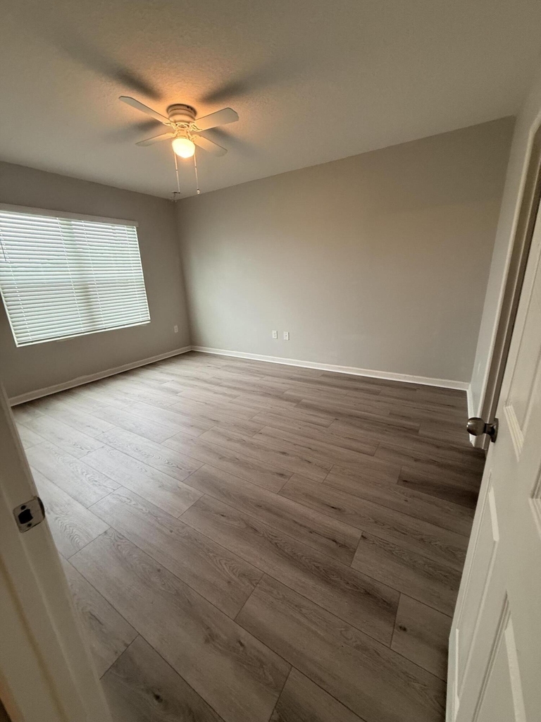 619 Sw Post Terrace - Photo 4