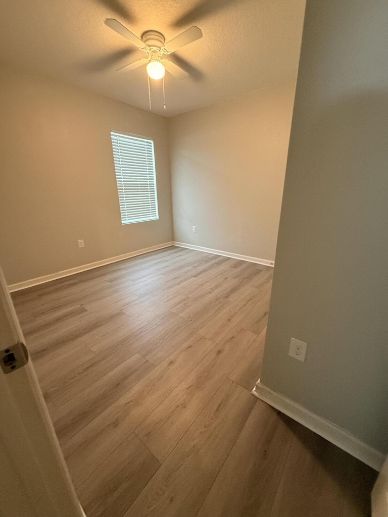 619 Sw Post Terrace - Photo 8