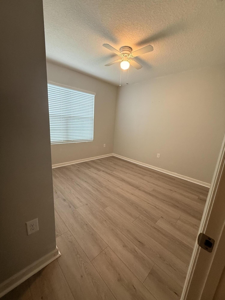 619 Sw Post Terrace - Photo 9