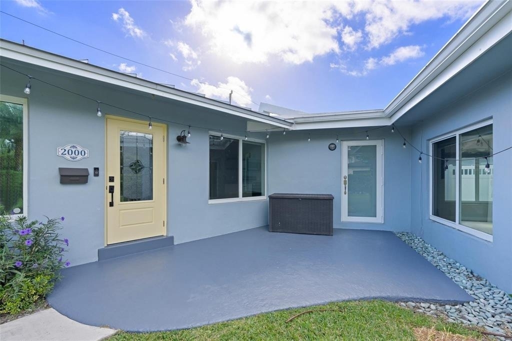 2000 Se 26th Avenue - Photo 2