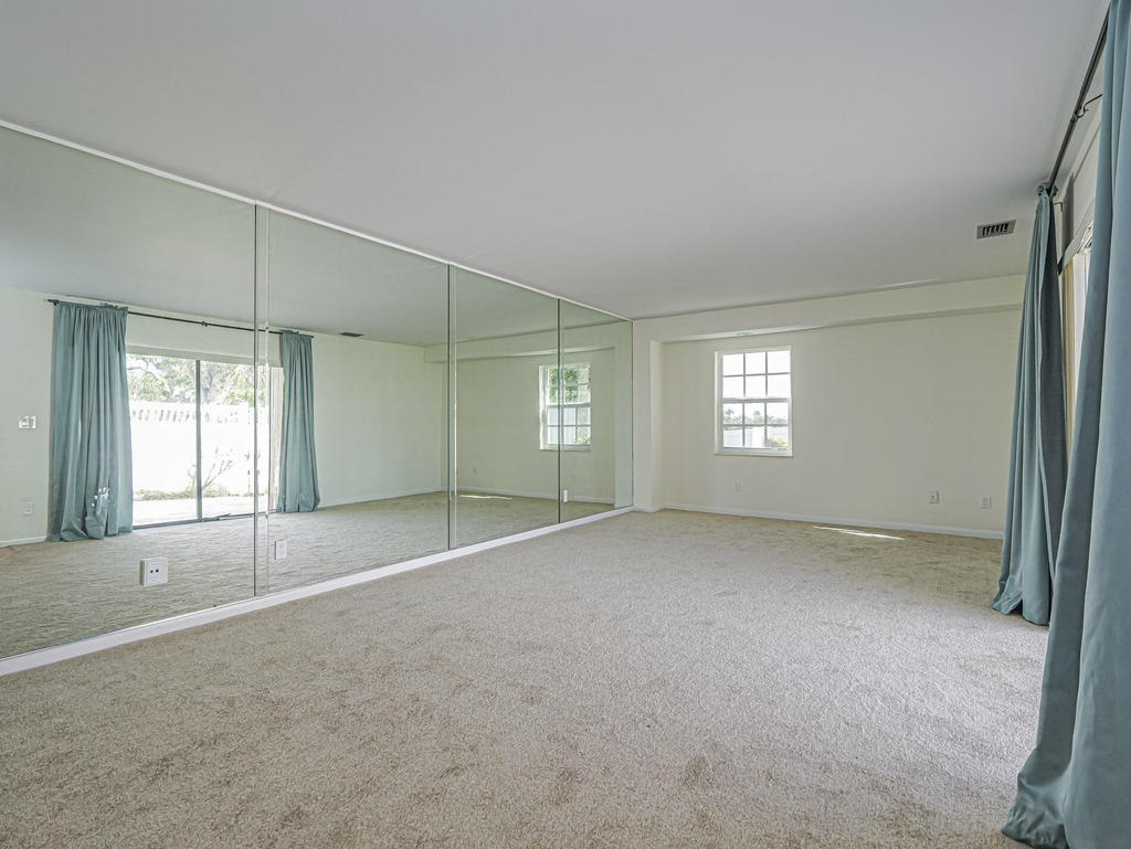 4890 Bethel Creek Drive - Photo 7