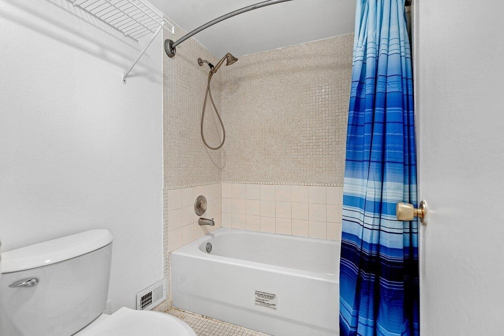 1021 Flame Vine Avenue - Photo 18