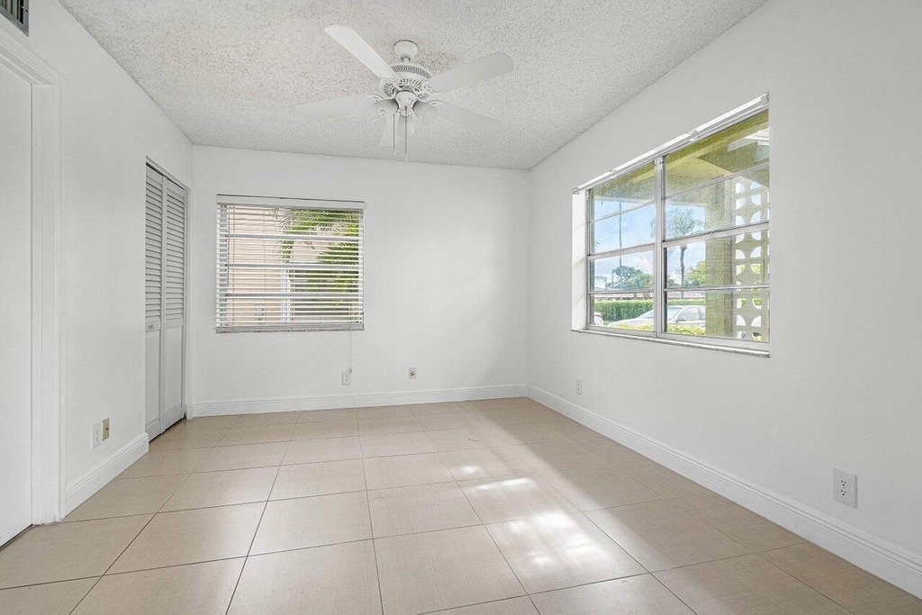 1021 Flame Vine Avenue - Photo 12