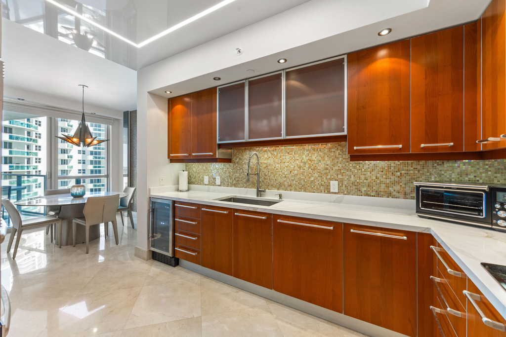 3101 S Ocean Drive - Photo 4