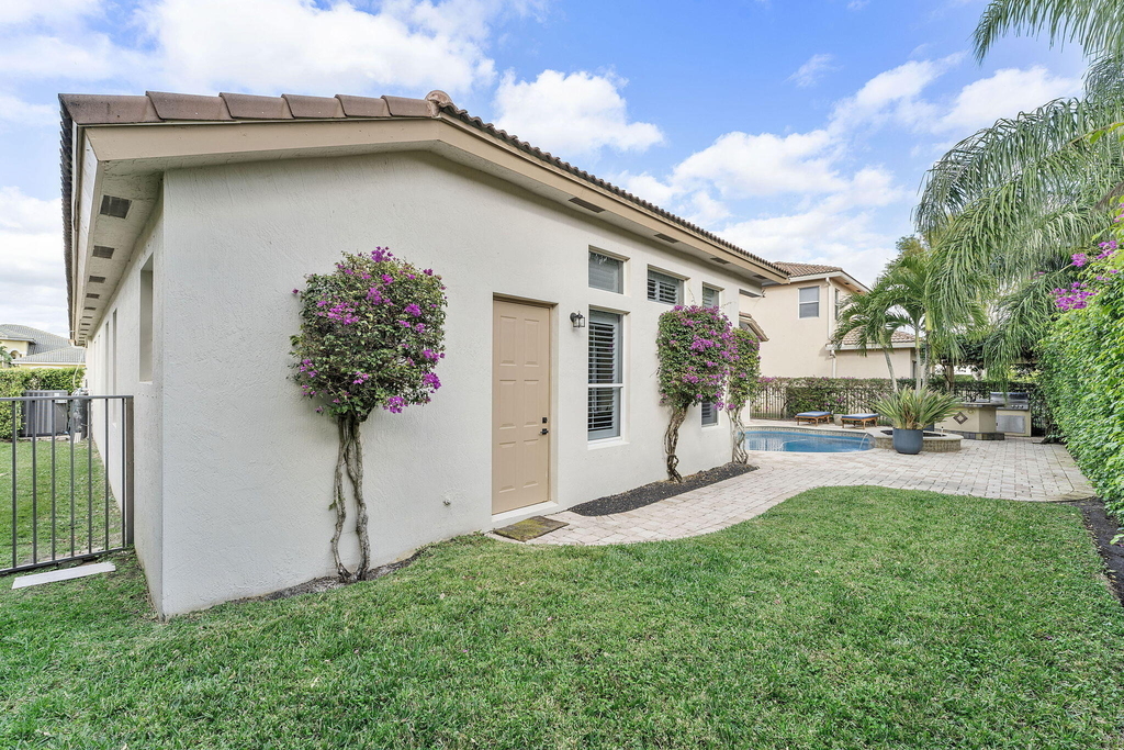 2903 Fontana Lane - Photo 49