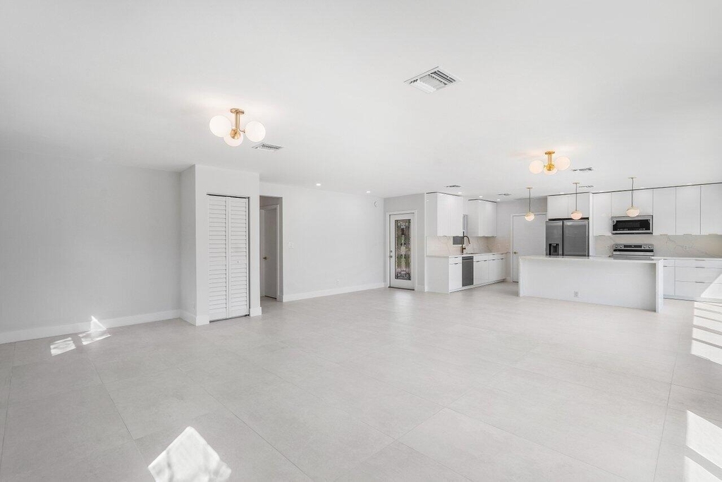 46 Sw 9th Avenue - Photo 8
