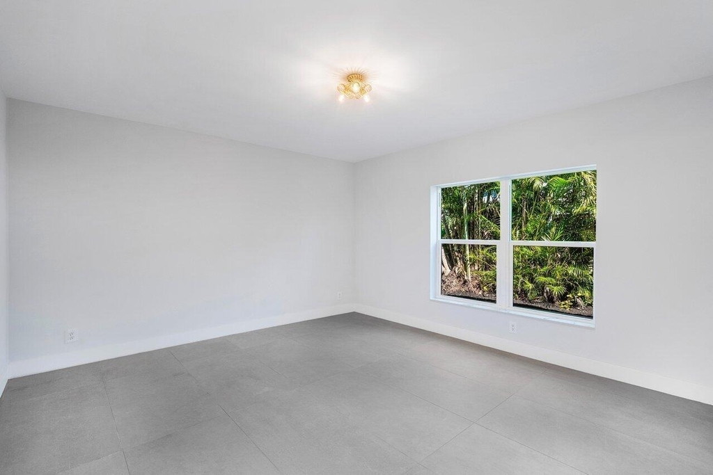 46 Sw 9th Avenue - Photo 14