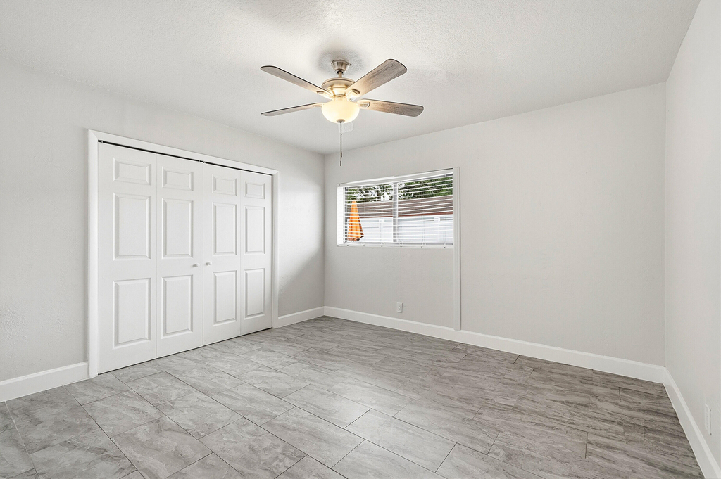 1320 Sw 34th Avenue - Photo 11