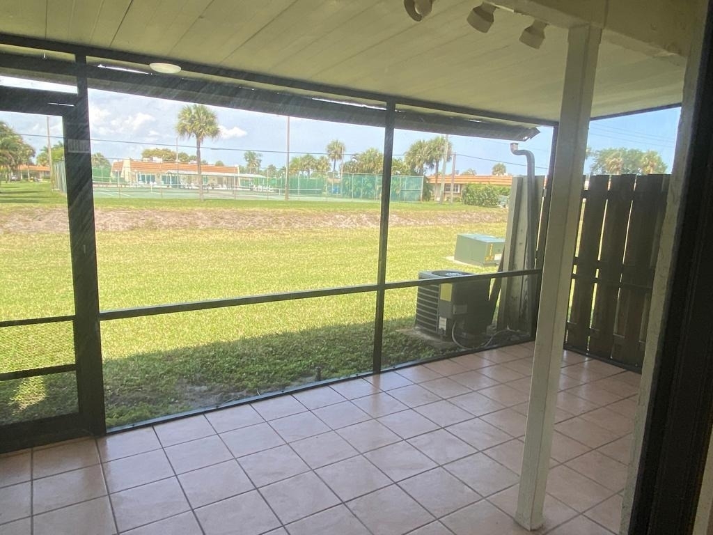 4901 Pier Drive - Photo 4