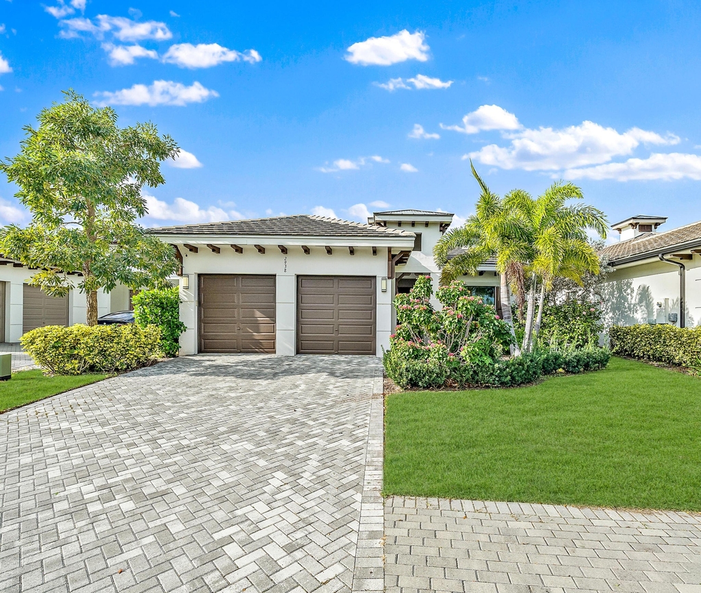 2938 Gin Berry Way - Photo 0