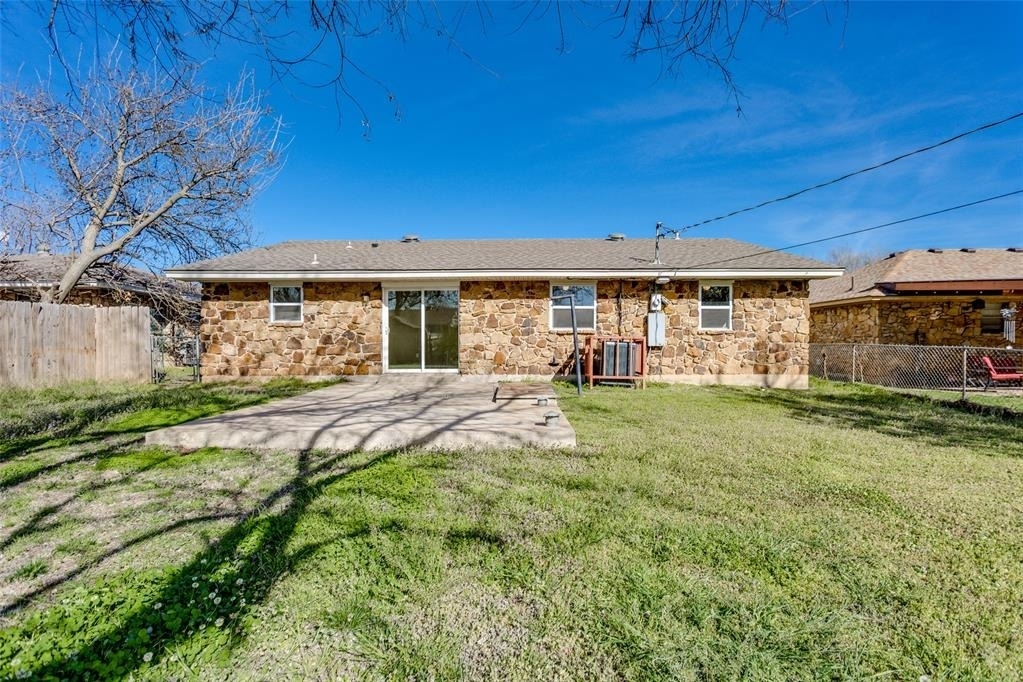 645 Lloyd Avenue - Photo 37