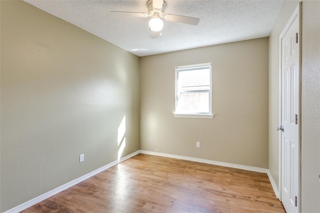 645 Lloyd Avenue - Photo 25