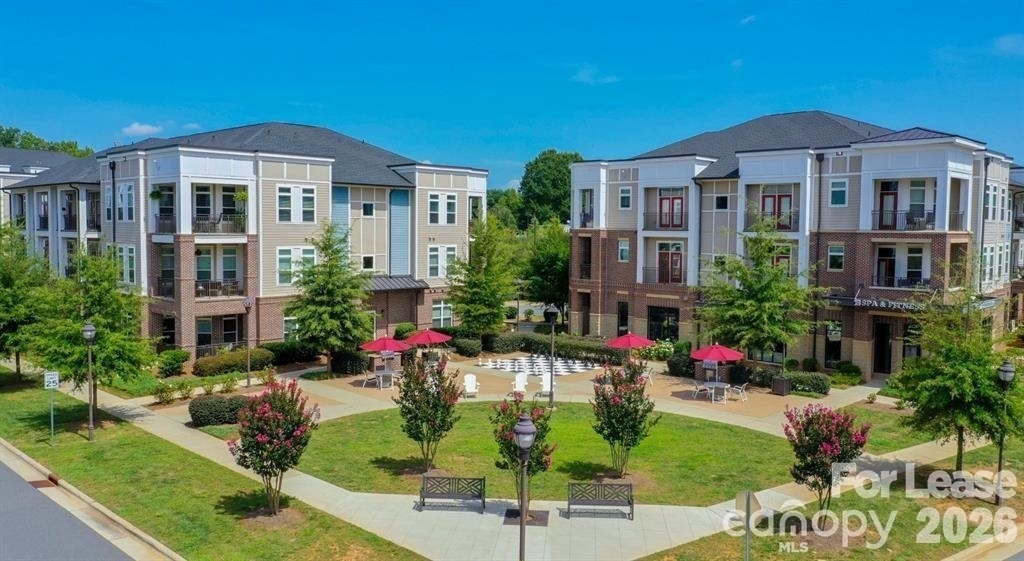 16408 Holly Crest Lane - Photo 0