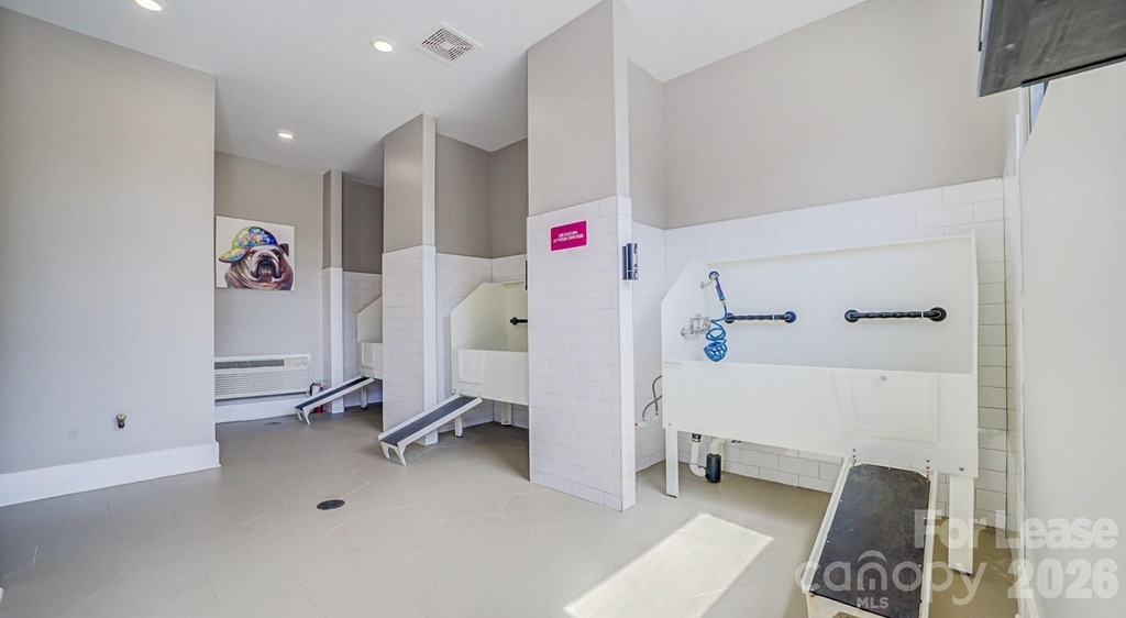 16408 Holly Crest Lane - Photo 11