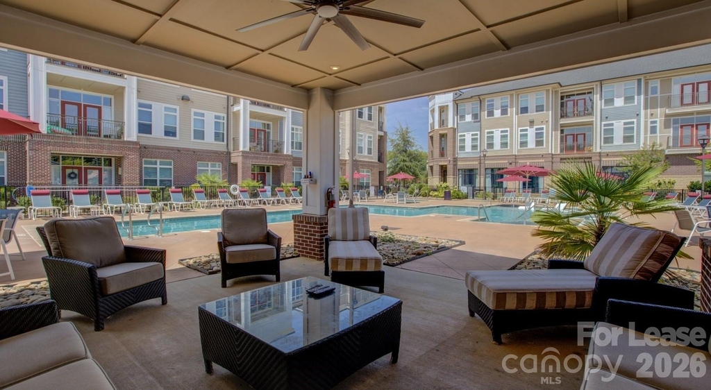 16408 Holly Crest Lane - Photo 18