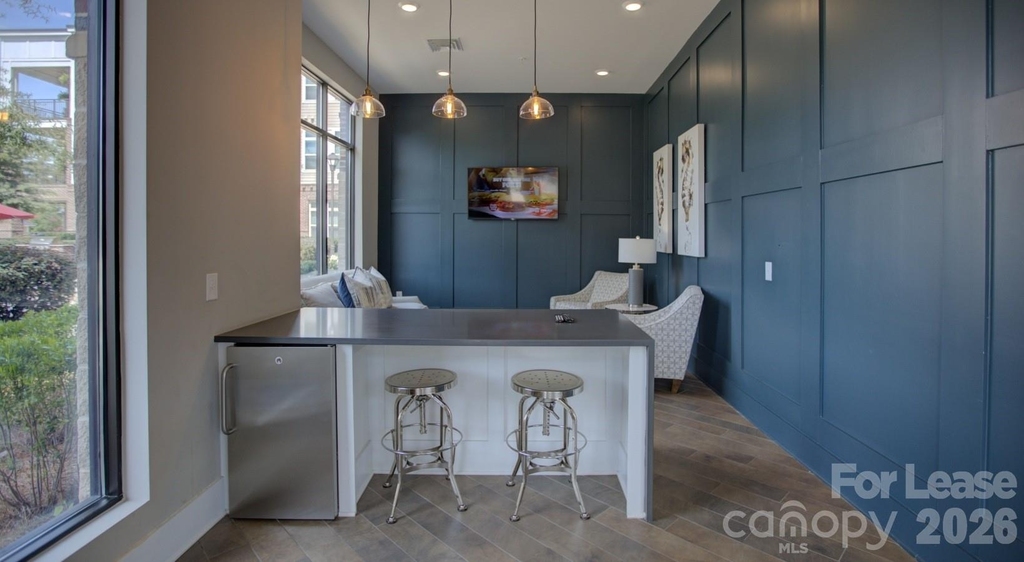 16408 Holly Crest Lane - Photo 10