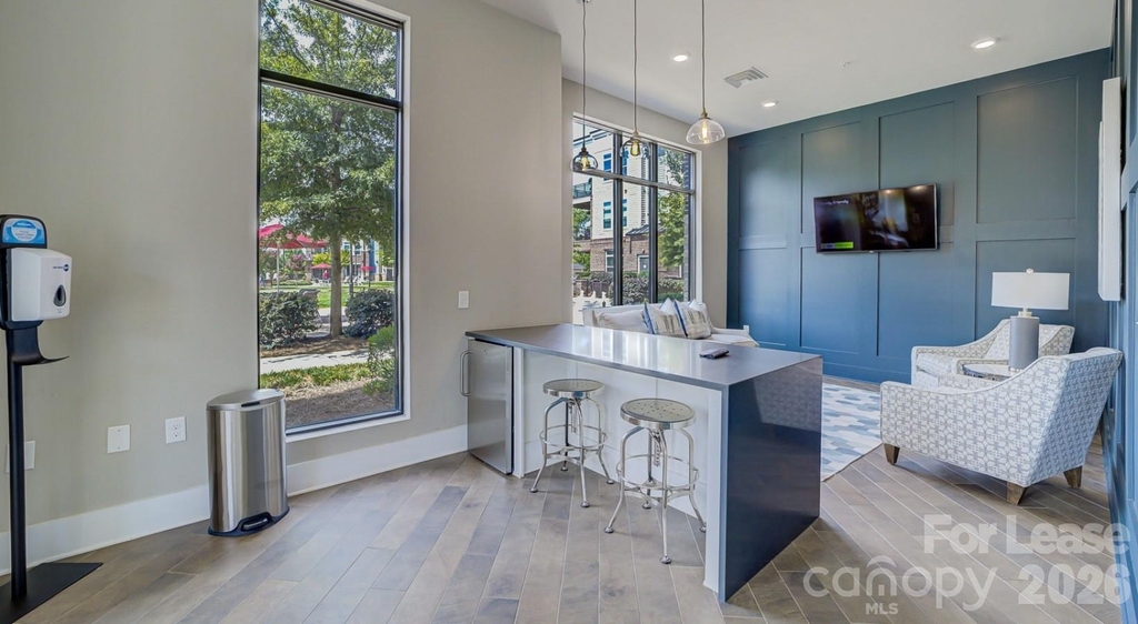 16408 Holly Crest Lane - Photo 9