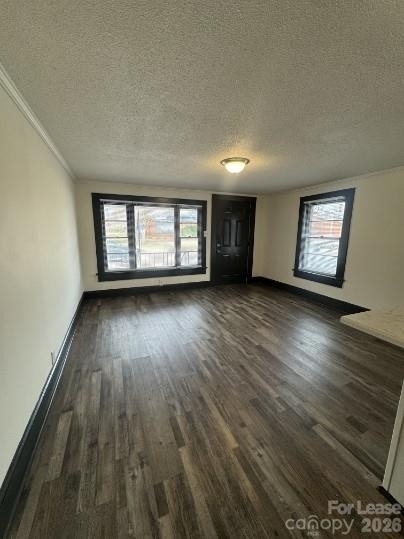 1417 Bank Street W - Photo 2
