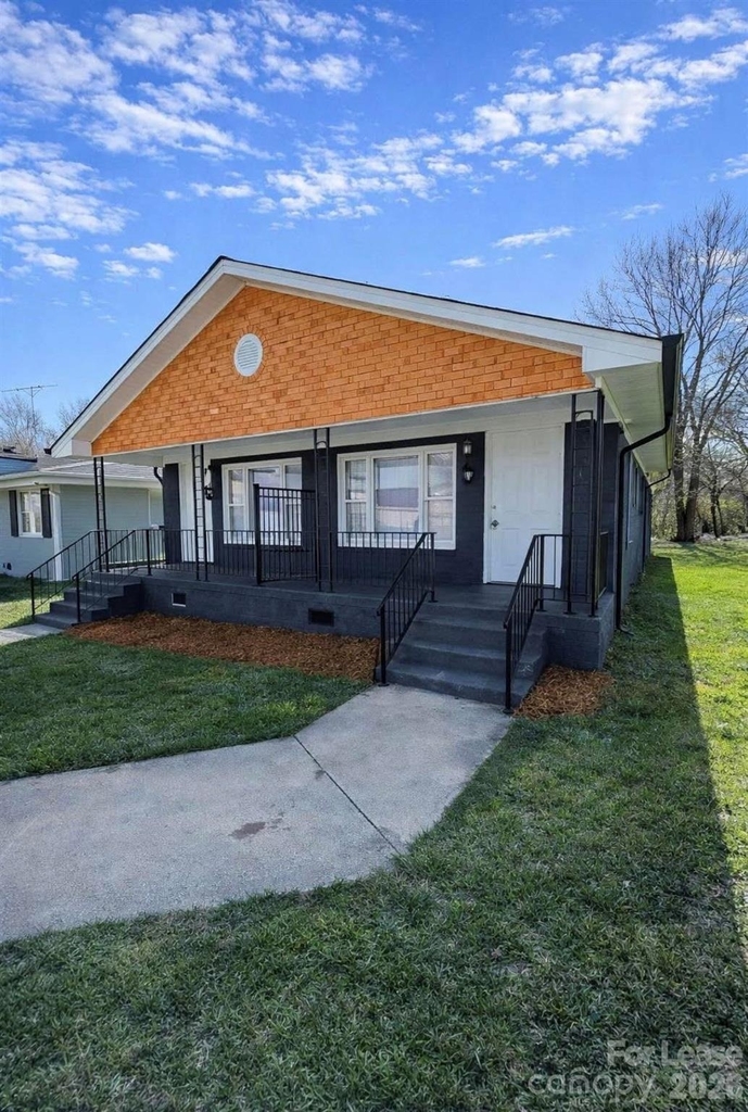 1417 Bank Street W - Photo 0