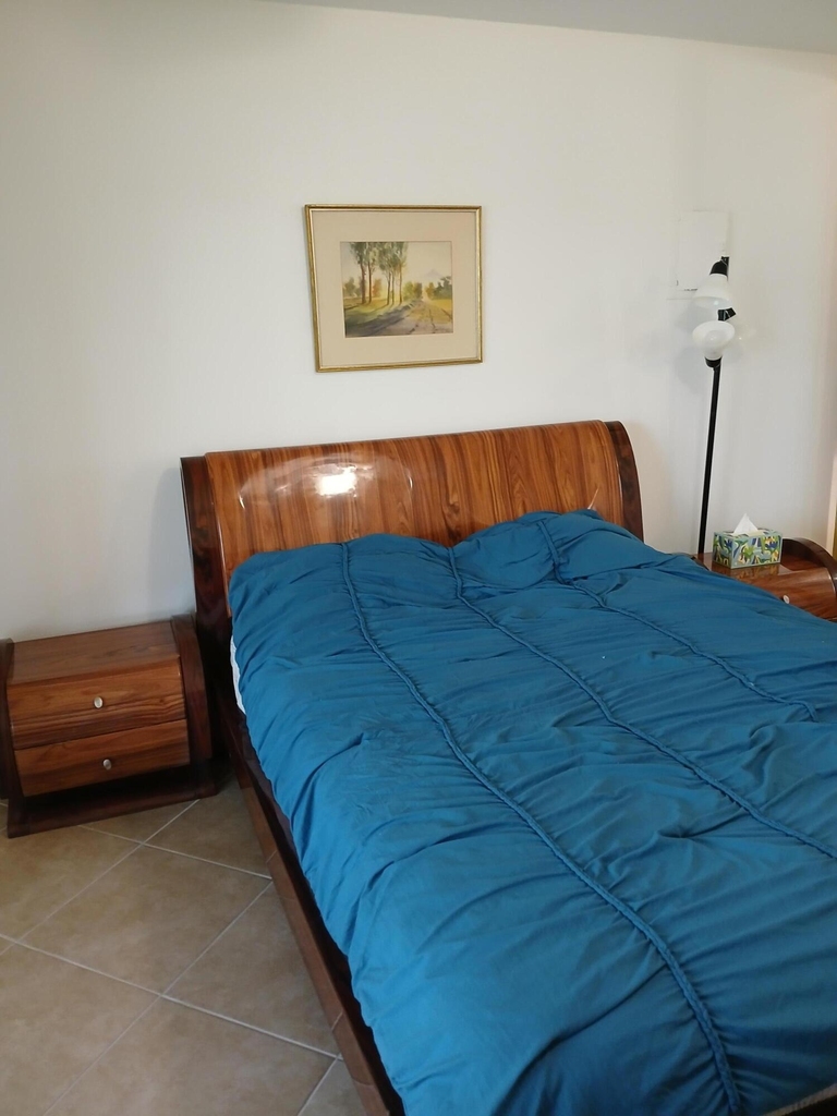 92 Seville - Photo 20