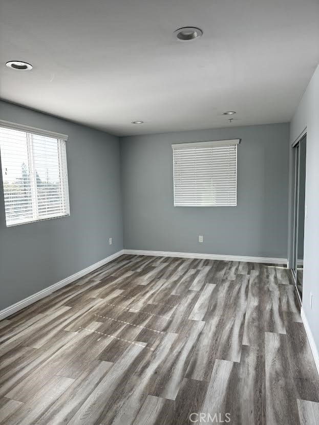433 1/2 E 30th - Photo 5