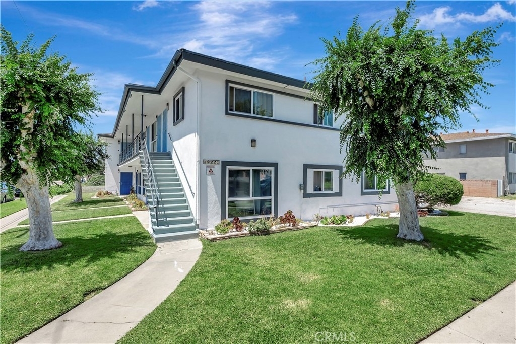 12221 Peacock Court - Photo 21