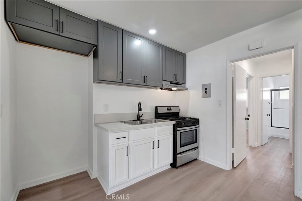 12221 Peacock Court - Photo 10