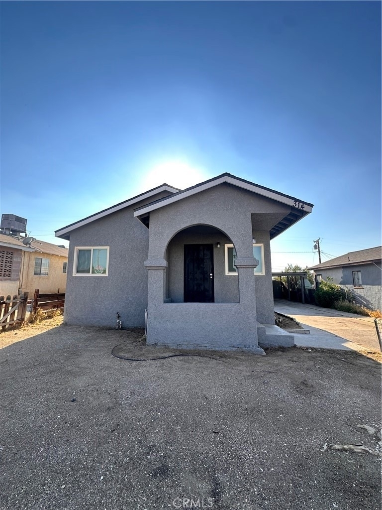 314 Wilshire - Photo 0