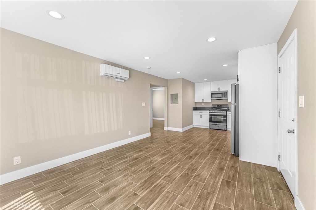 2417 W Stanford - Photo 12
