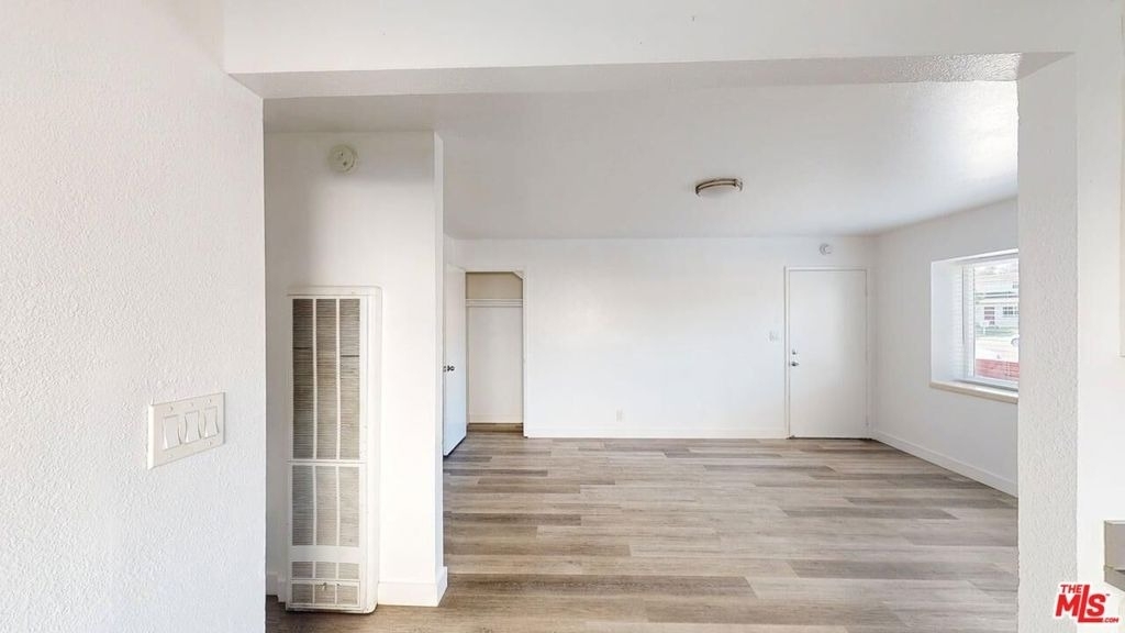 2129 Monroe Street - Photo 3